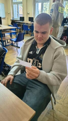 samorzad_uczniowski_wybory03
